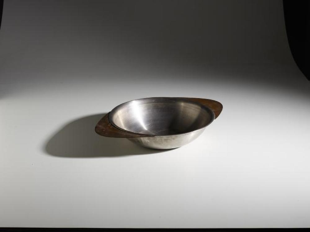 Dining Table for Mr. and Mrs. Milton Greene, image 2
