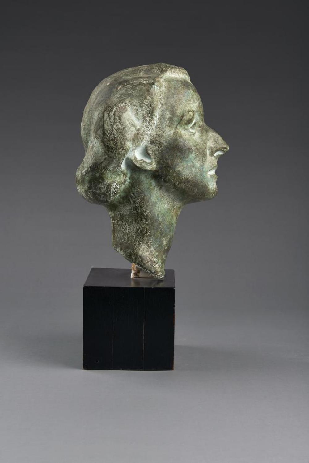Mrs. Conrad Berens , image 9