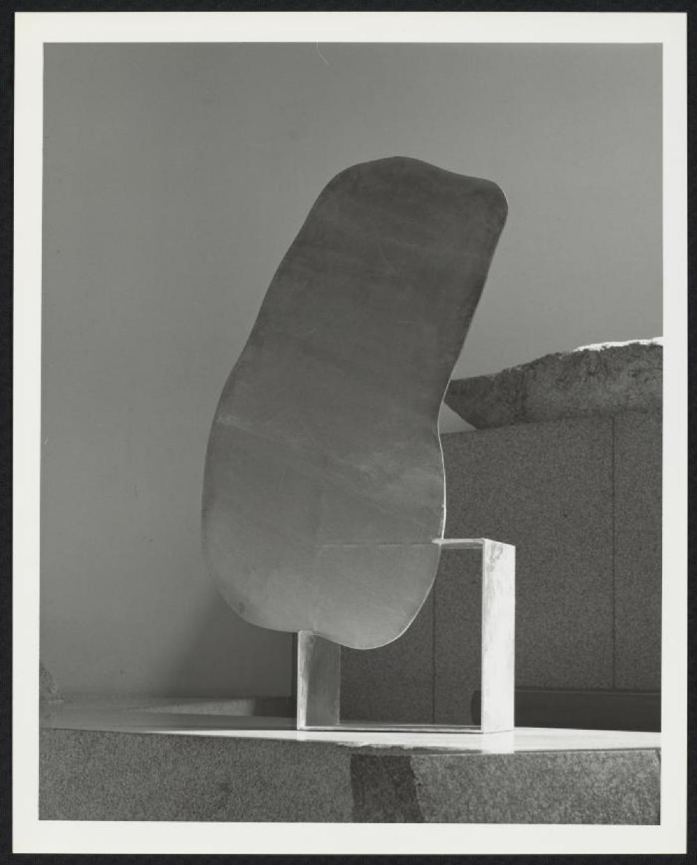 Installation view of "Isamu Noguchi: Steel Sculptures," Sogetsu Plaza (April, 1984)