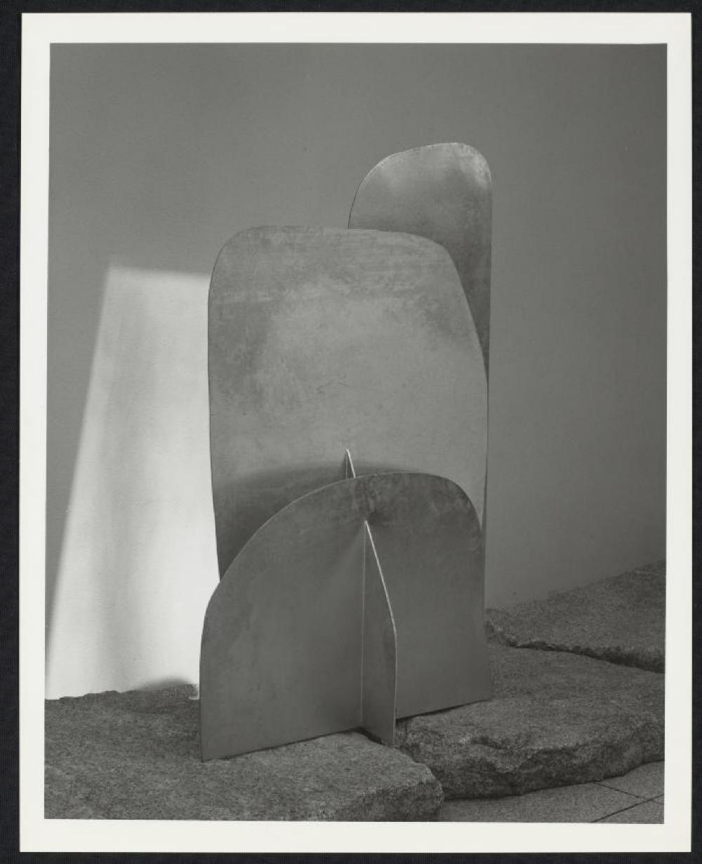 Installation view of "Isamu Noguchi: Steel Sculptures," Sogetsu Plaza (April, 1984)