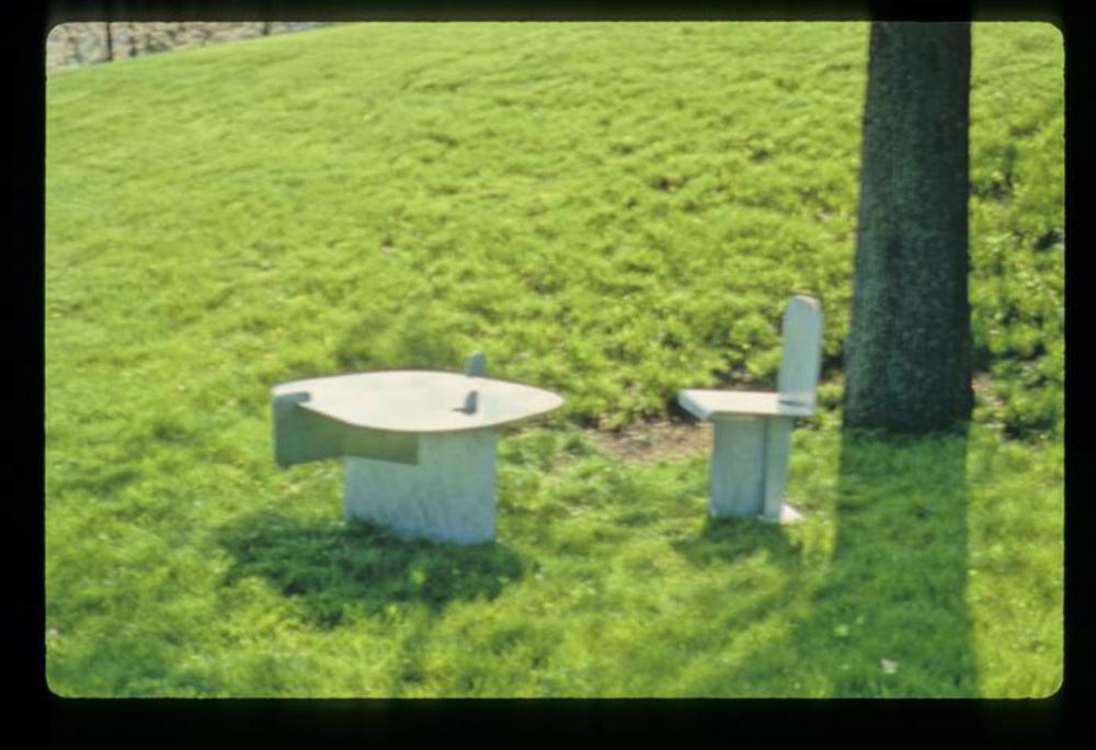 Pierced Seat, image 2