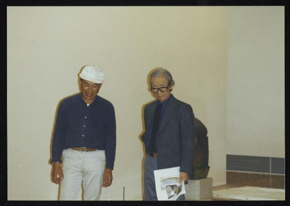 Masatoshi Izumi and Genichiro Inokuma at "Dear Heartfelt Friend, Isamu Noguchi," Marugame Genichiro-Inokuma Museum of Contemporary Art (MIMOCA) 